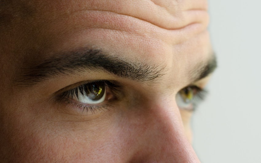 how to get thicker eyebrows for men