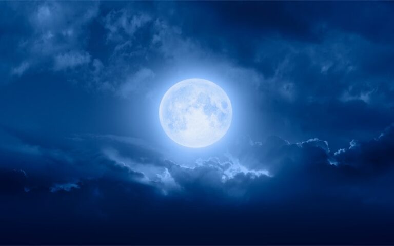 spiritual meaning of tonight's moon